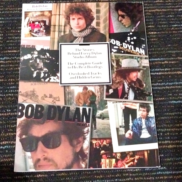 🔵BOGO FREE🔵 Bob Dylan - Rolling Stone Magazine - Album Guide - Rare - Picture 8 of 8
